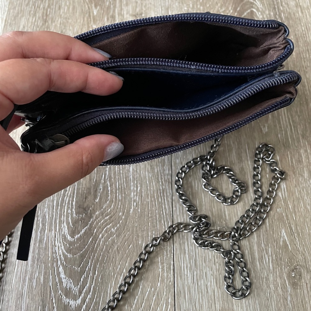 “City” Style Pouch/Wallet - Picture 5 of 6
